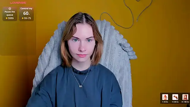 Snapshot of Fiona_Night chatting on February 15, 5:59 am Fiona Night online show from February 15, 5:59 am