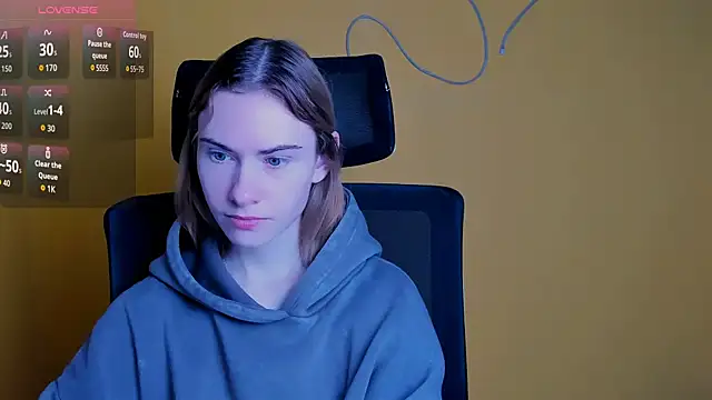 Snapshot of Fiona_Night chatting on February 18, 6:20 am Fiona Night online show from February 18, 6:20 am