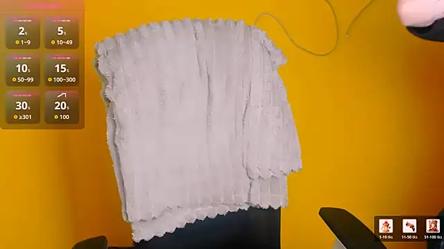 Snapshot of Fiona_Night chatting on March 4, 6:08 am Fiona Night online show from March 4, 6:08 am