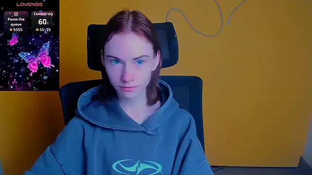 Snapshot of Fiona_Night chatting on March 13, 6:09 am Fiona Night online show from March 13, 6:09 am