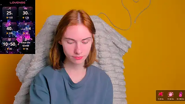 Snapshot of Fiona_Night chatting on March 25, 6:36 pm Fiona Night online show from March 25, 6:36 pm