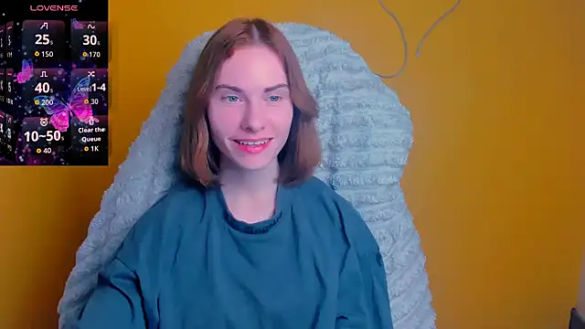 Snapshot of Fiona_Night chatting on March 27, 6:40 pm Fiona Night online show from March 27, 6:40 pm