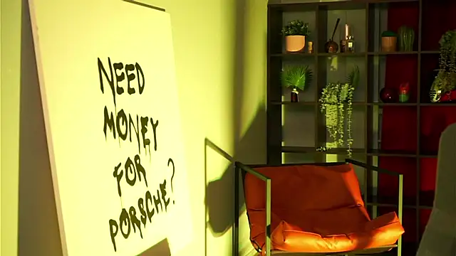 Snapshot of OliviaMcClean chatting on February 8, 2:26 am OliviaMcClean online show from February 8, 2:26 am