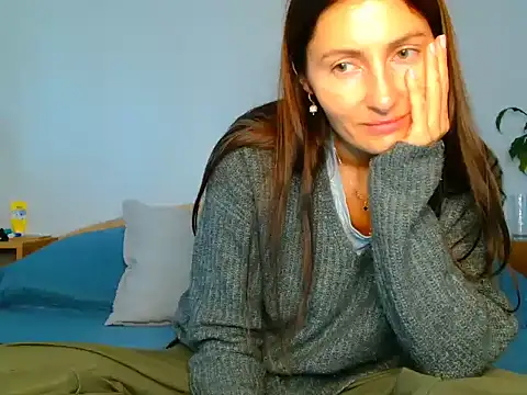 Snapshot of Irina9793 chatting on October 2, 9:16 am Irina9793 online show from October 2, 9:16 am