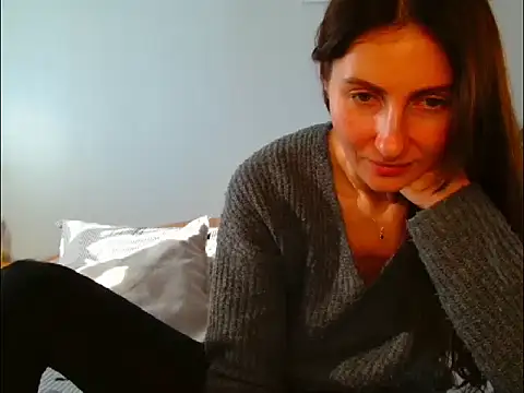 Snapshot of Irina9793 chatting on January 14, 9:48 am Irina9793 online show from January 14, 9:48 am