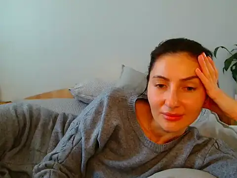 Snapshot of Irina9793 chatting on February 23, 10:23 am Irina9793 online show from February 23, 10:23 am