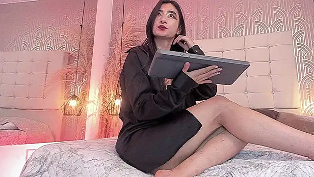 Tahara Romanov online show from March 3, 2:59 pm