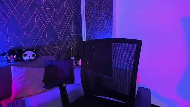 Tahara Romanov online show from October 20, 7:47 pm