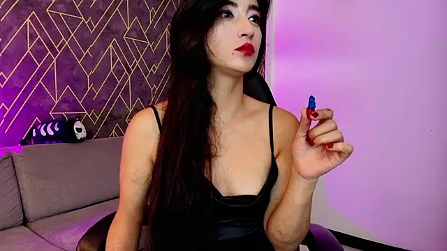 Tahara Romanov online show from May 13, 5:10 pm