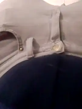 Snapshot of enoc369 chatting on December 5, 6:00 am enoc369 online show from December 5, 6:00 am