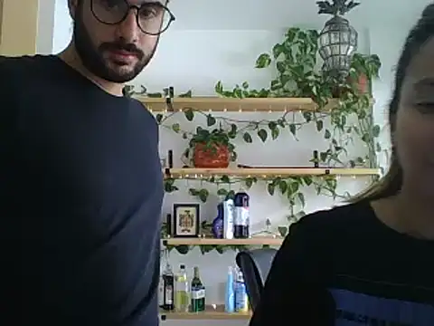 Snapshot of valenseleni chatting on February 28, 4:31 pm valenseleni online show from February 28, 4:31 pm