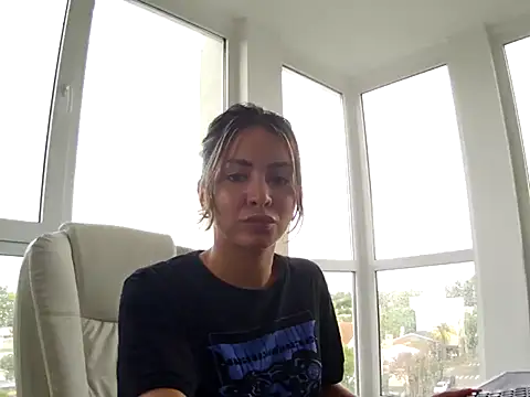 Snapshot of valenseleni chatting on February 28, 8:39 pm valenseleni online show from February 28, 8:39 pm