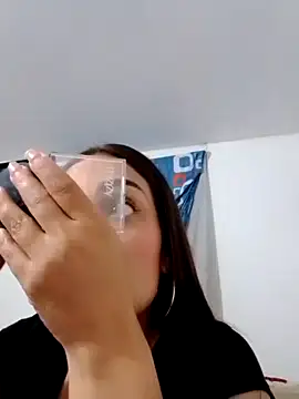 Ehilyn online show from October 10, 11:15 pm