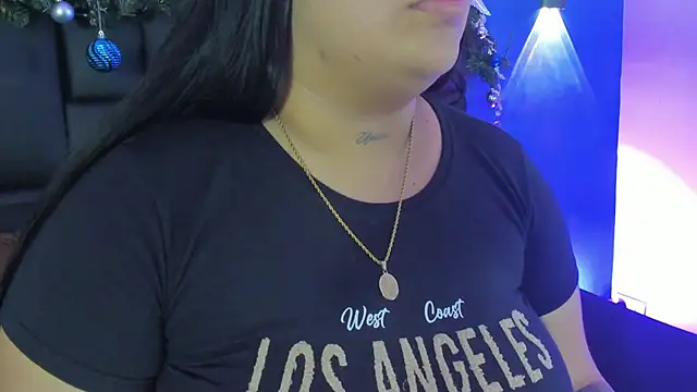 DANESKA HILLER online show from January 6, 7:50 pm