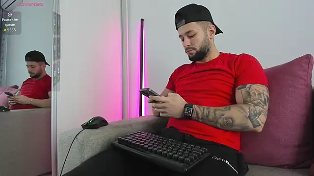 nicholasX1 online show from March 1, 5:53 am