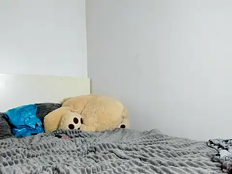 lex-llexiiii27 online show from February 28, 8:50 pm