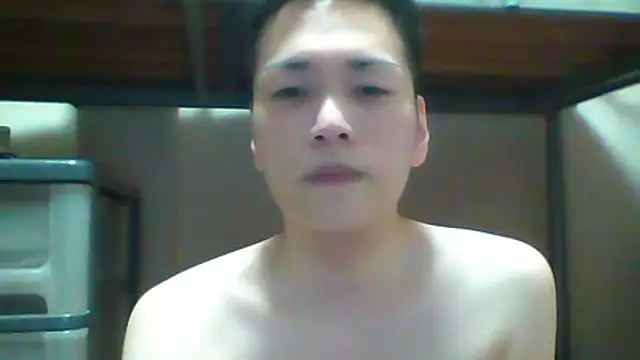 Snapshot of mgnhiroyuki chatting on September 18, 5:09 am mgnhiroyuki online show from September 18, 5:09 am