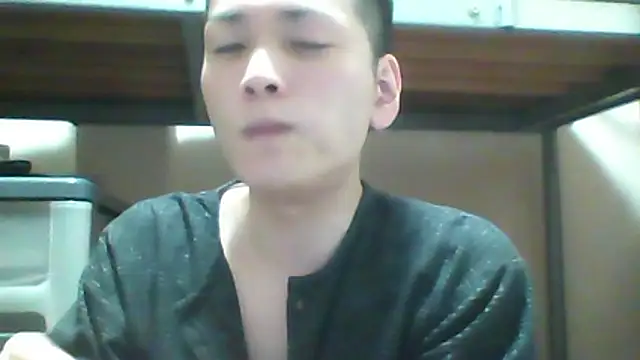 Snapshot of mgnhiroyuki chatting on September 19, 10:05 am mgnhiroyuki online show from September 19, 10:05 am