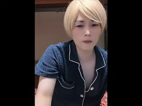 Snapshot of mgnhiroyuki chatting on October 9, 10:02 am mgnhiroyuki online show from October 9, 10:02 am