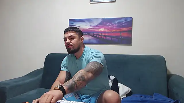 Tiberius hunk online show from December 5, 6:33 am