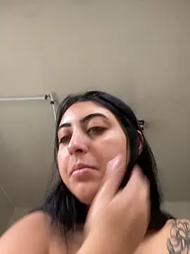 Snapshot of mayteziinhaa chatting on September 29, 5:29 pm mayteziinhaa online show from September 29, 5:29 pm