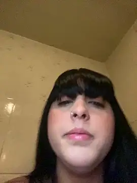 mayteziinhaa online show from November 7, 1:05 am