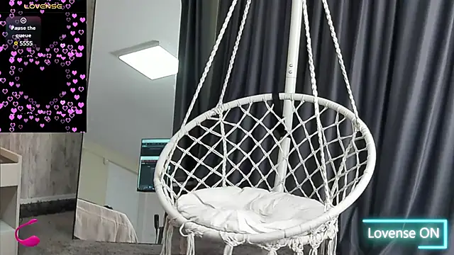 Snapshot of LexyAva chatting on March 12, 2:12 pm LexyAva online show from March 12, 2:12 pm