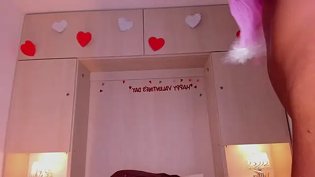 BeverlySteel online show from February 16, 8:27 pm