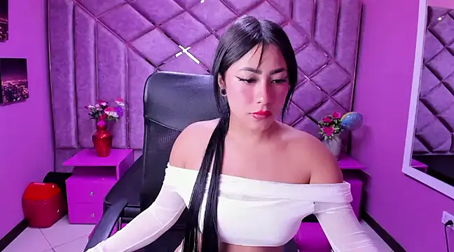 Sofia Daemon online show from March 6, 1:27 am