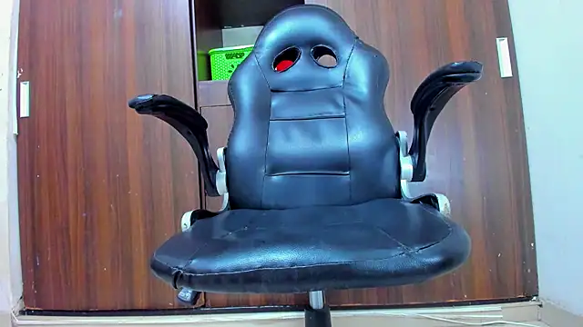 Dreamastercum  online show from May 18, 11:32 pm