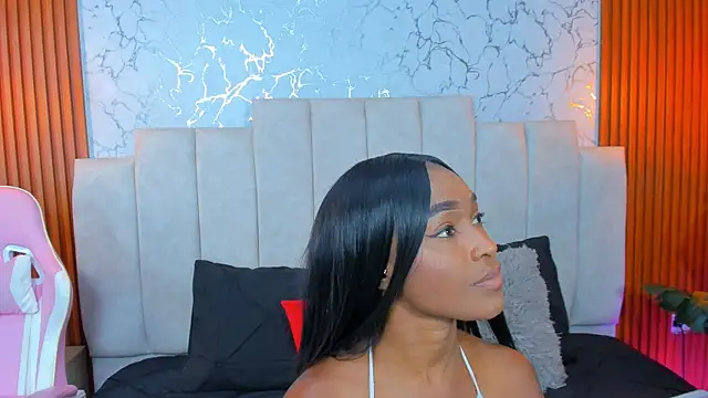 Snapshot of AlexiaAbbey chatting on March 12, 7:38 pm AlexiaAbbey online show from March 12, 7:38 pm