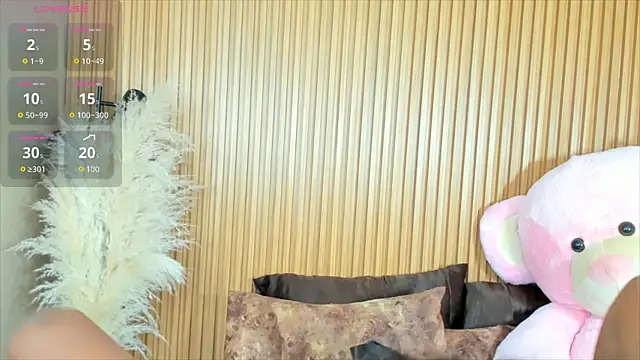 Snapshot of AlexiaAbbey chatting on October 22, 7:13 pm AlexiaAbbey online show from October 22, 7:13 pm