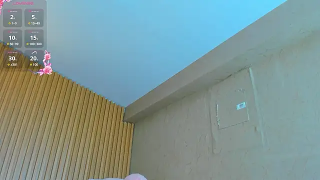 Snapshot of AlexiaAbbey chatting on March 4, 3:40 pm AlexiaAbbey online show from March 4, 3:40 pm