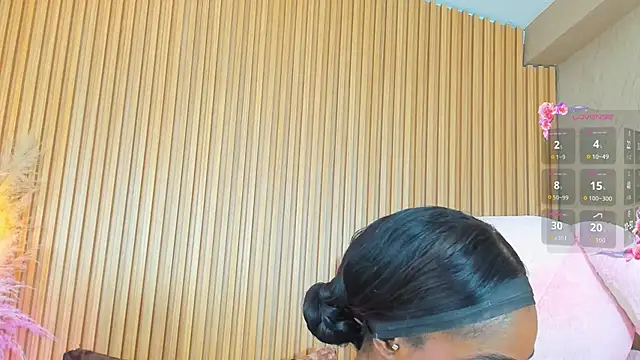 Snapshot of AlexiaAbbey chatting on March 16, 8:35 pm AlexiaAbbey online show from March 16, 8:35 pm