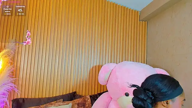 Snapshot of AlexiaAbbey chatting on March 23, 2:21 pm AlexiaAbbey online show from March 23, 2:21 pm