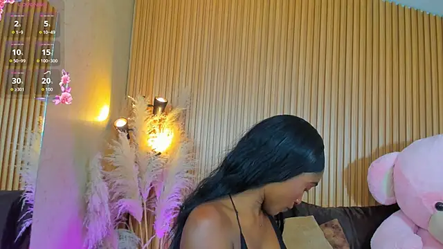 Snapshot of AlexiaAbbey chatting on April 2, 3:09 pm AlexiaAbbey online show from April 2, 3:09 pm