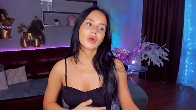 Snapshot of DanaSincere chatting on February 28, 5:52 am DanaSincere online show from February 28, 5:52 am