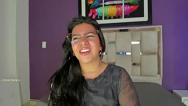 Snapshot of emilyy_cooperr chatting on February 23, 12:13 pm emilyy cooperr online show from February 23, 12:13 pm