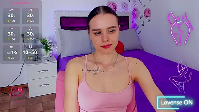 EmelyMason online show from May 7, 5:24 am