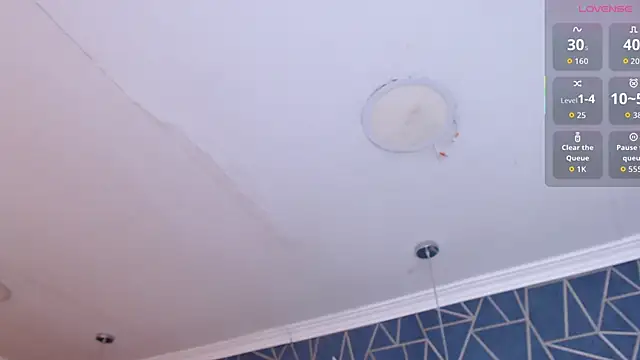 Snapshot of LiliJensen chatting on October 3, 6:05 pm LiliJensen online show from October 3, 6:05 pm