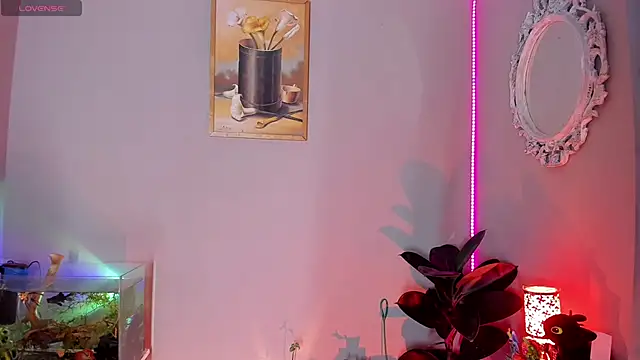 Snapshot of CRAZY-BOY99 chatting on October 10, 9:41 am CRAZY-BOY99 online show from October 10, 9:41 am