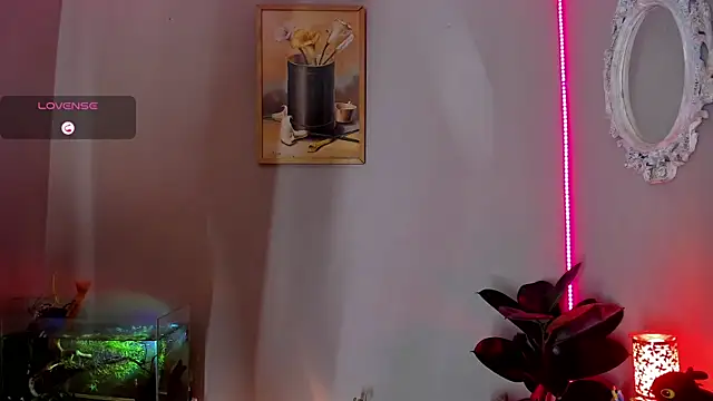 Snapshot of CRAZY-BOY99 chatting on October 16, 9:32 am CRAZY-BOY99 online show from October 16, 9:32 am