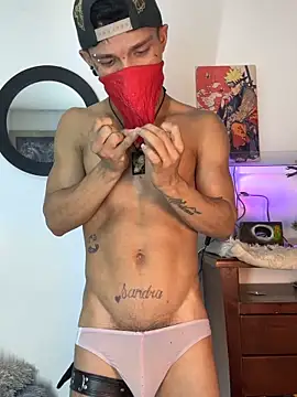 CRAZY-BOY99 online show from May 17, 4:10 am