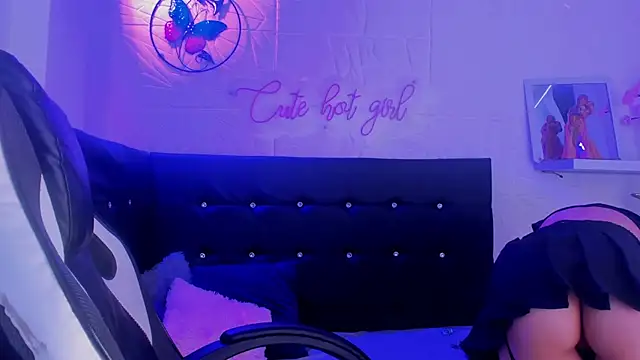 Snapshot of Genesisrea__ chatting on March 16, 9:16 pm Genesisrea online show from March 16, 9:16 pm