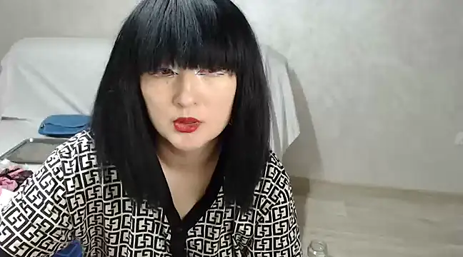 Snapshot of Sweet_Yoon chatting on December 8, 6:28 pm Sweet Yoon online show from December 8, 6:28 pm