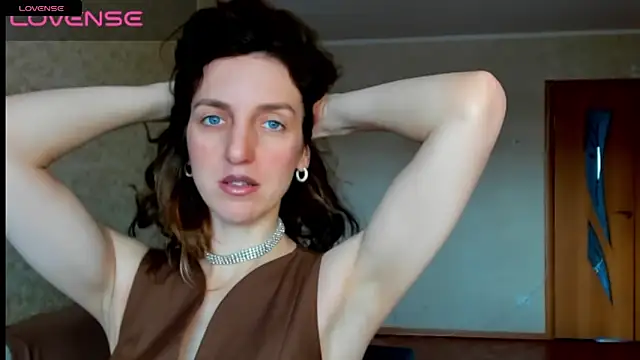 Snapshot of desired_zzoya chatting on February 20, 4:09 am desired zzoya online show from February 20, 4:09 am