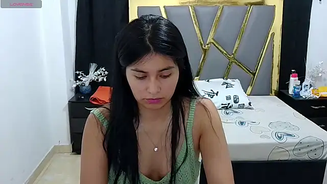 Snapshot of kangomez chatting on March 23, 12:15 am kangomez online show from March 23, 12:15 am