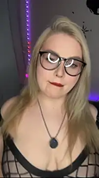 April Vancee online show from February 18, 10:00 am