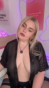 April Vancee online show from May 8, 4:12 pm
