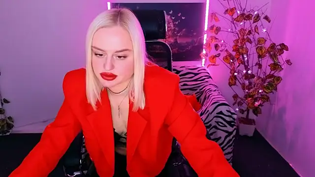 Miss Alice Silver online show from November 7, 4:18 pm